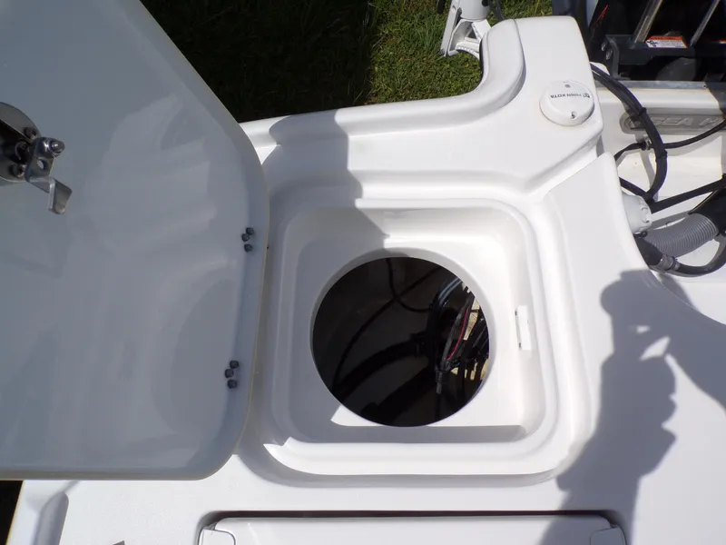 Slide: The Image of Sea Hunt BX22BR 2022 - 33