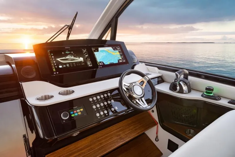 Slide: The Image of 2023-Sea-Ray-Sundancer-370-Outboard-MarineMax - 21