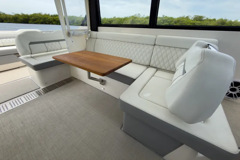 Slide: The Image of Regal 36 XO 2024 - 12