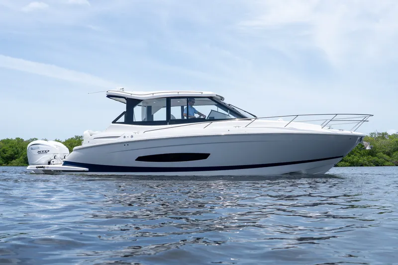 Slide: The Image of Regal 36 XO 2024 - 0