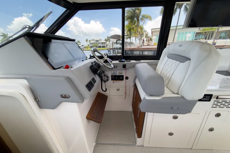 Slide: The Image of Regal 36 XO 2024 - 13