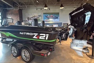 The Image of 2026 Nitro ZV21 Pro boat with Mercury engine in showroom. - 0