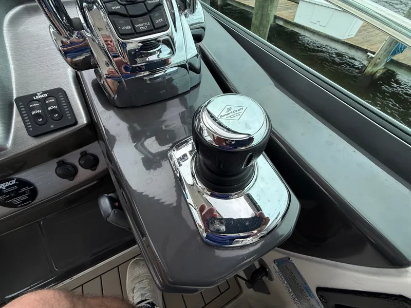 Slide: The Image of Monterey 340 Sport Yacht 2013 - 24