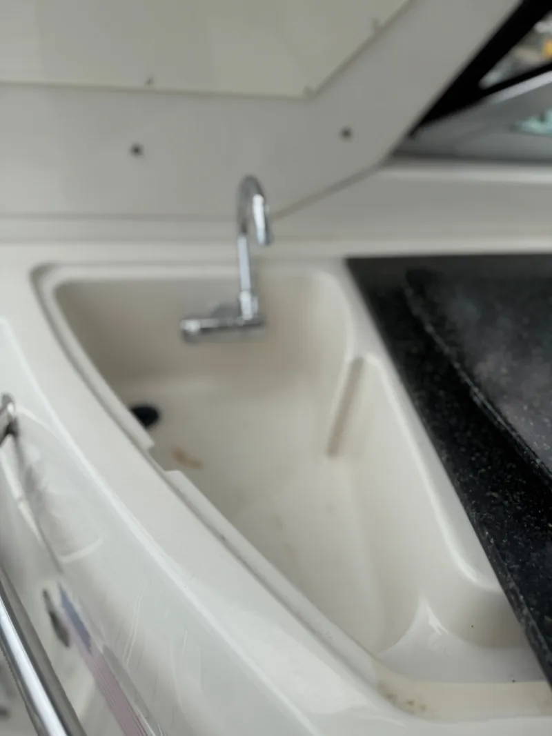 Slide: The Image of Monterey 340 Sport Yacht 2013 - 63
