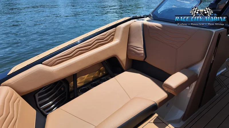 Slide: The Image of Nautique G23 2027 - 62