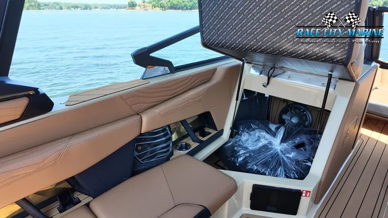 Slide: The Image of Nautique G23 2027 - 55