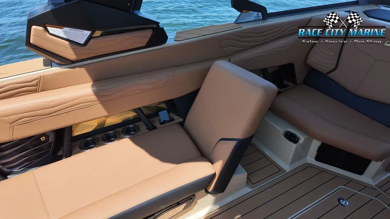 Slide: The Image of Nautique G23 2027 - 54