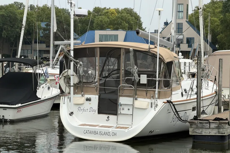 Slide: The Image of Beneteau 423 sailboat docked at marina, Catawba Island, Ohio, 2007 model. - 63
