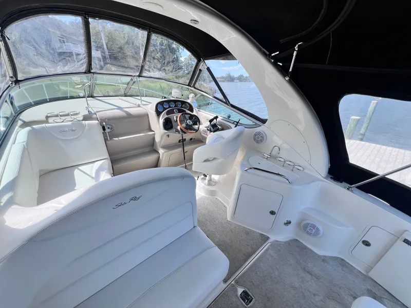 Slide: The Image of Sea Ray 280 2006 - 21