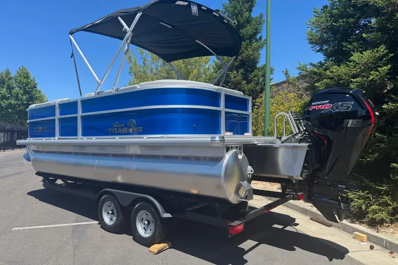 Slide: The Image of 2026 Sun Tracker Party Barge 20 DLX pontoon boat with Mercury Pro XS engine. - 11