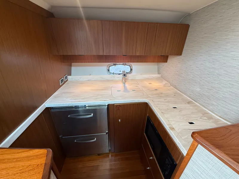 Slide: The Image of Tiara 39 Coronet 2016 - 16