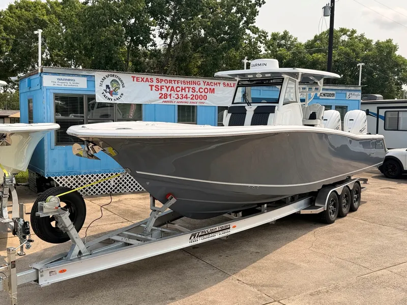 Slide: The Image of Tidewater 330 CC Adventure 2027 - 1