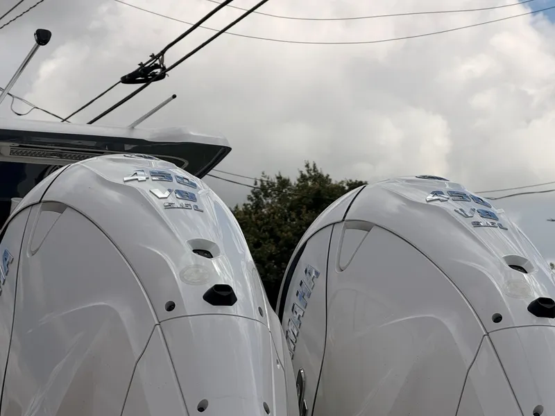 Slide: The Image of Tidewater 330 CC Adventure 2027 - 27
