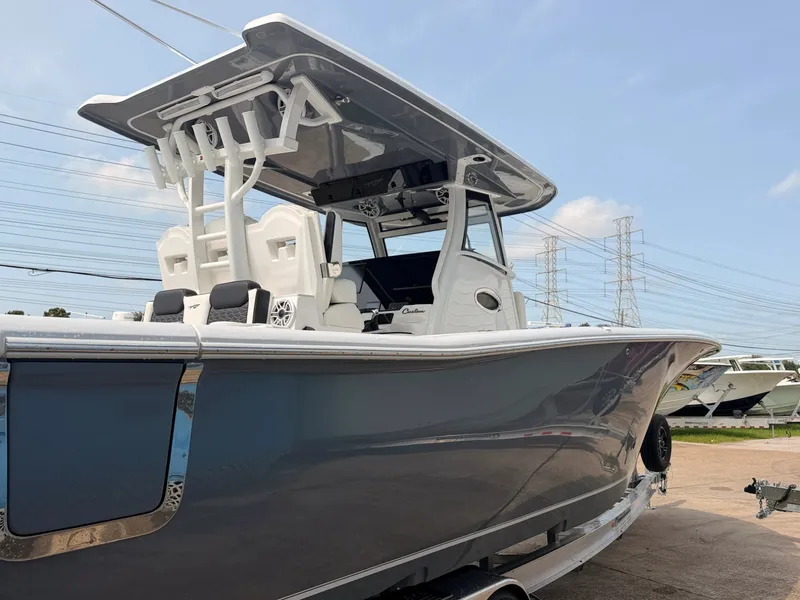 Slide: The Image of Tidewater 330 CC Adventure 2027 - 43