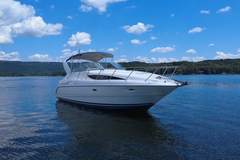 Slide: The Image of Bayliner 3055 Ciera 1999 - 1