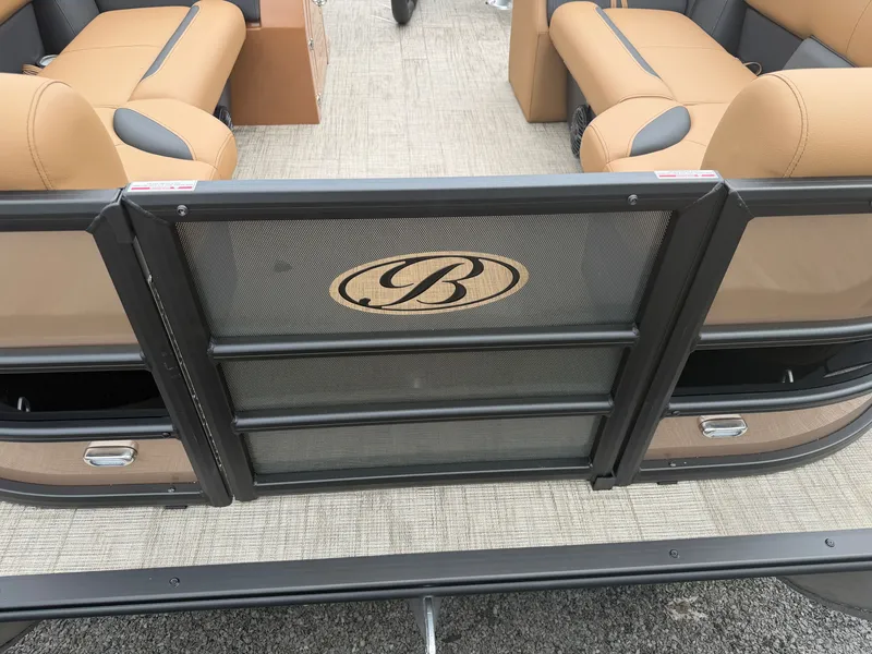 Slide: The Image of Bentley Pontoons Legacy 223 Swingback 2027 - 23