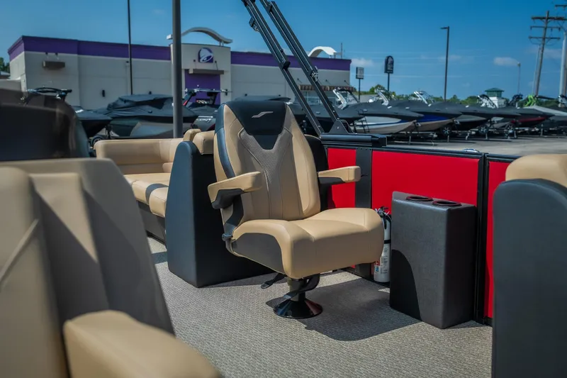 Slide: The Image of Interior of 2026 Evotti 525QL boat with beige seating and modern design. - 20