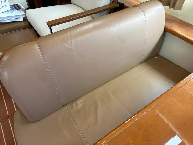 Slide: The Image of Carver Yachts Three Sixty Six Motor Yacht 2004 - 42