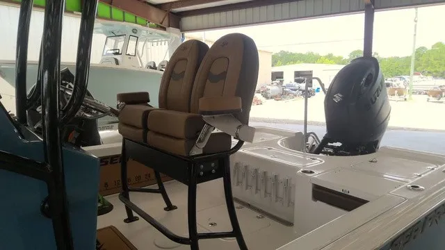 Slide: The Image of Sea Pro 230 Bay 2027 - 3