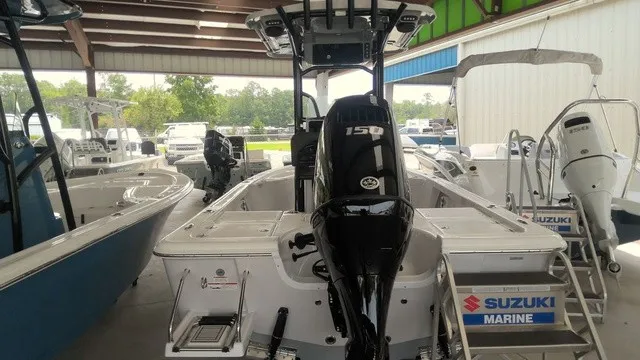 Slide: The Image of Sea Pro 210 Bay 2027 - 3