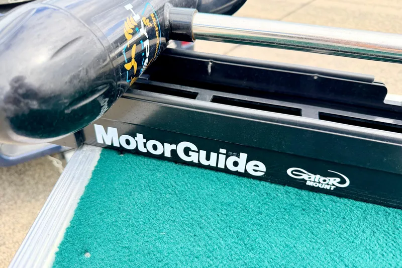 Slide: The Image of MotorGuide trolling motor on 2002 Lund 1650 Rebel SS with Gator Mount. - 47