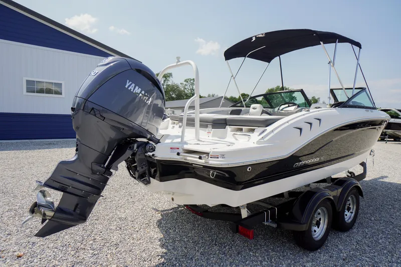Slide: The Image of 2026 Chaparral 21 SSi OB boat with Yamaha outboard motor on trailer. - 51