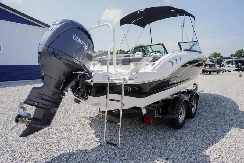 Slide: The Image of 2026 Chaparral 21 SSi OB boat with Yamaha outboard engine on trailer. - 52