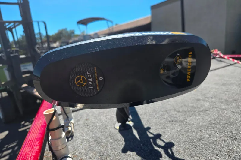 Slide: The Image of 2021 Tracker Bass Tracker Classic XL with i-Pilot GPS system on deck. - 55