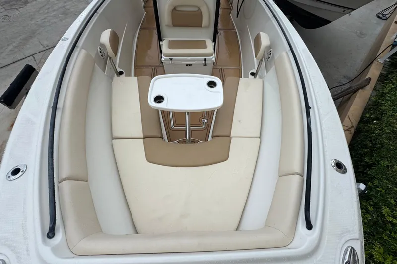 Slide: The Image of Sailfish 320 CC 2015 - 22
