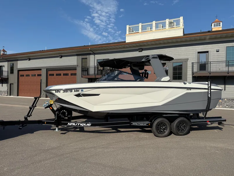 Slide: The Image of Nautique Super Air Nautique G23 2023 - 4