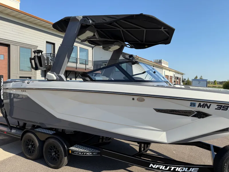 Slide: The Image of Nautique Super Air Nautique G23 2023 - 2