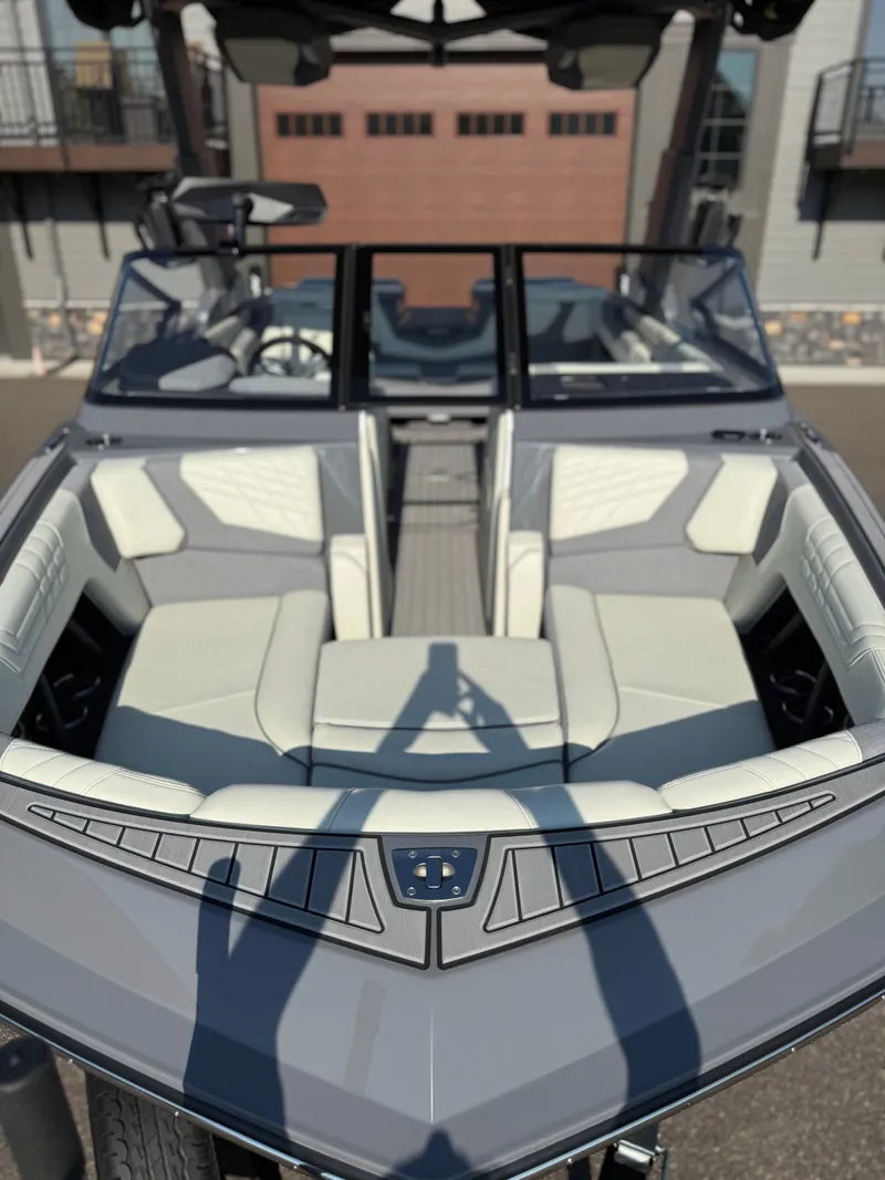 Slide: The Image of Nautique Super Air Nautique G23 2023 - 10