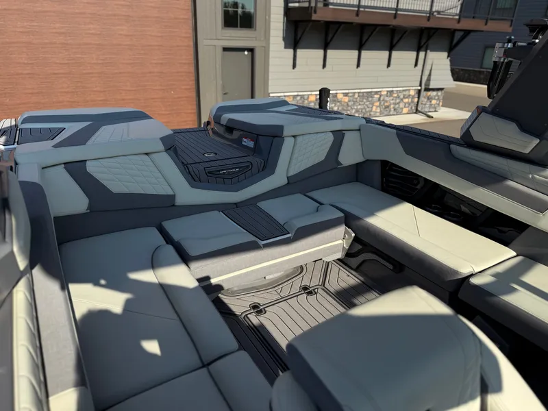 Slide: The Image of Nautique Super Air Nautique G23 2023 - 15