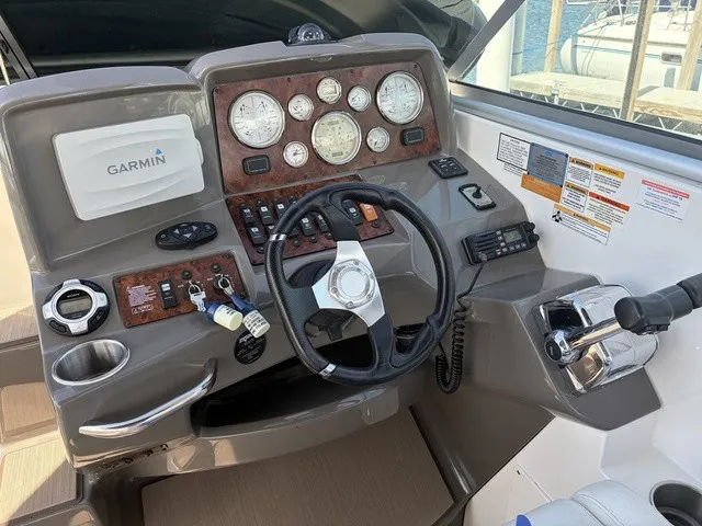 Slide: The Image of Rinker 310 Express 2013 - 18