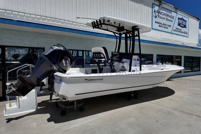 The Image of Tidewater 2210 Carolina Bay 2027 - 1