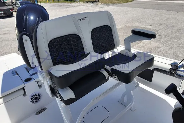 Slide: The Image of Tidewater 2500 Carolina Bay 2027 - 9