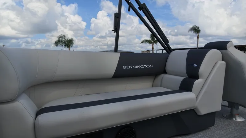 Slide: The Image of Bennington 22 S1 Stern Radius 2027 - 13