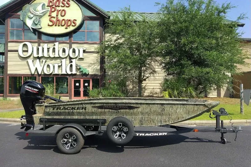 The Image of 2026 Tracker Grizzly 1650 T Prairie Wings Edition boat at Bass Pro Shops. - 0