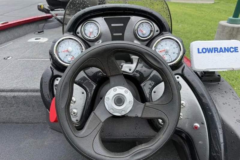 Slide: The Image of Steering console of 2024 Tracker Pro Team 175 TF boat with gauges and Lowrance device. - 10