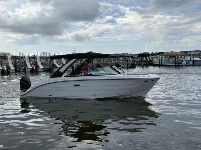 Slide: The Image of Sea Ray SDX 250 Outboard 2026 - 11