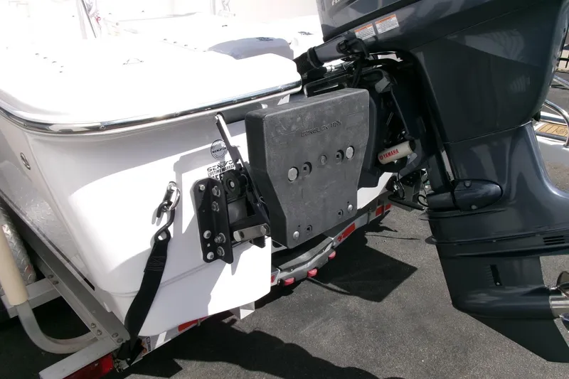 Slide: The Image of 2015 Sea Fox 180 Viper boat with Yamaha outboard motor, rear view. - 19