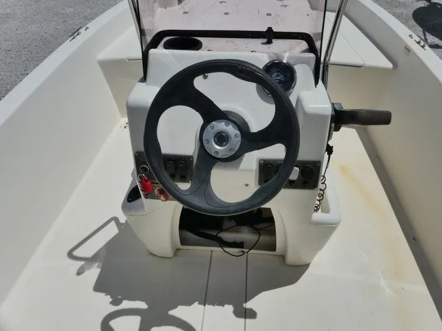 Slide: The Image of Mako Pro Skiff 17 CC 2021 - 6