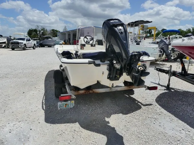 Slide: The Image of Mako Pro Skiff 17 CC 2021 - 3