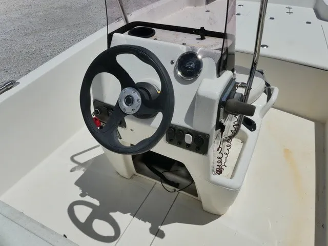 Slide: The Image of Mako Pro Skiff 17 CC 2021 - 5