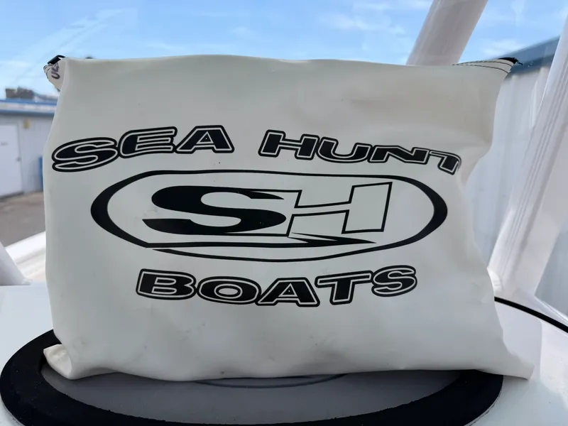 Slide: The Image of Sea Hunt ULTRA 234 2024 - 58