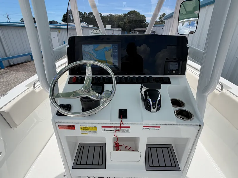 Slide: The Image of Sea Hunt ULTRA 234 2024 - 34