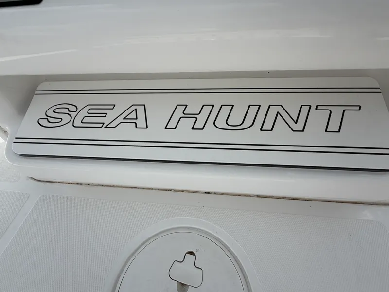 Slide: The Image of Sea Hunt ULTRA 234 2024 - 32