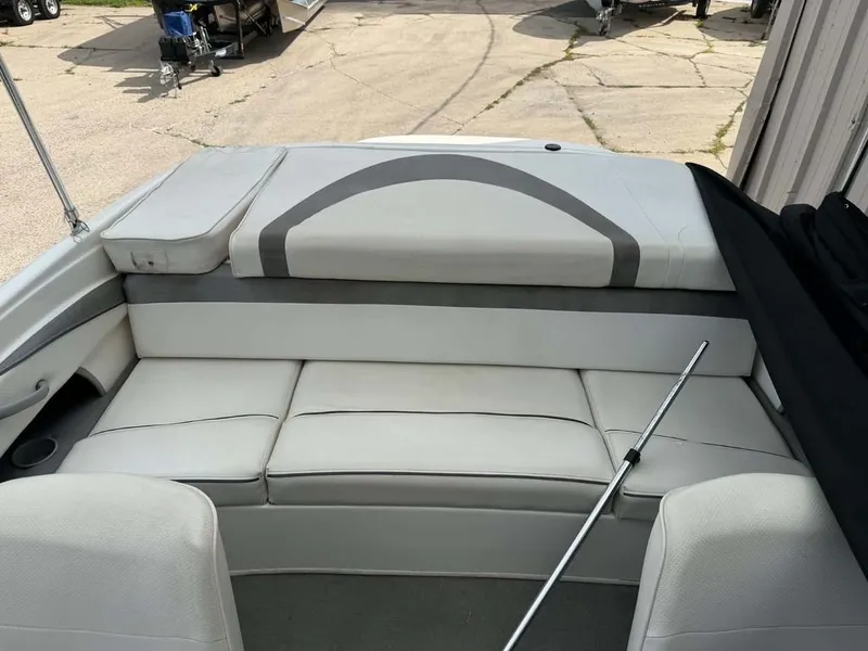 Slide: The Image of Bayliner 185 Bowrider 2008 - 6