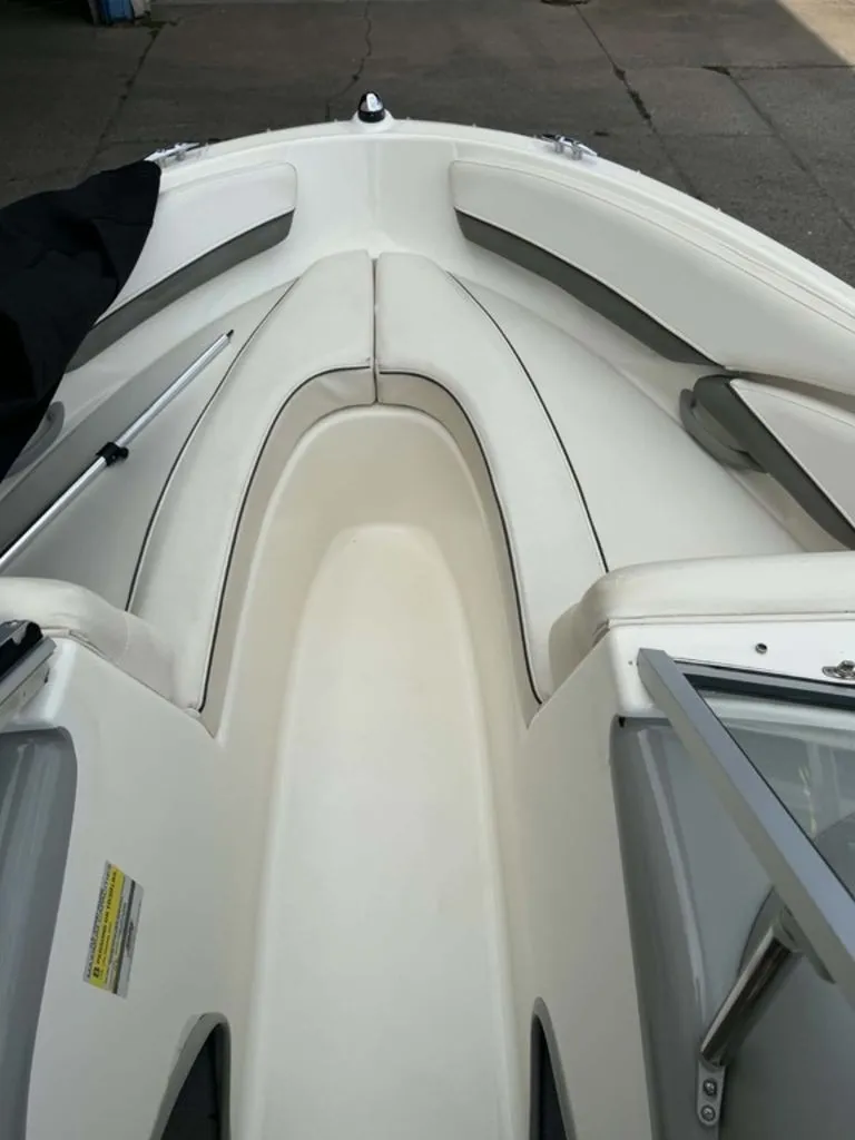 Slide: The Image of Bayliner 185 Bowrider 2008 - 2