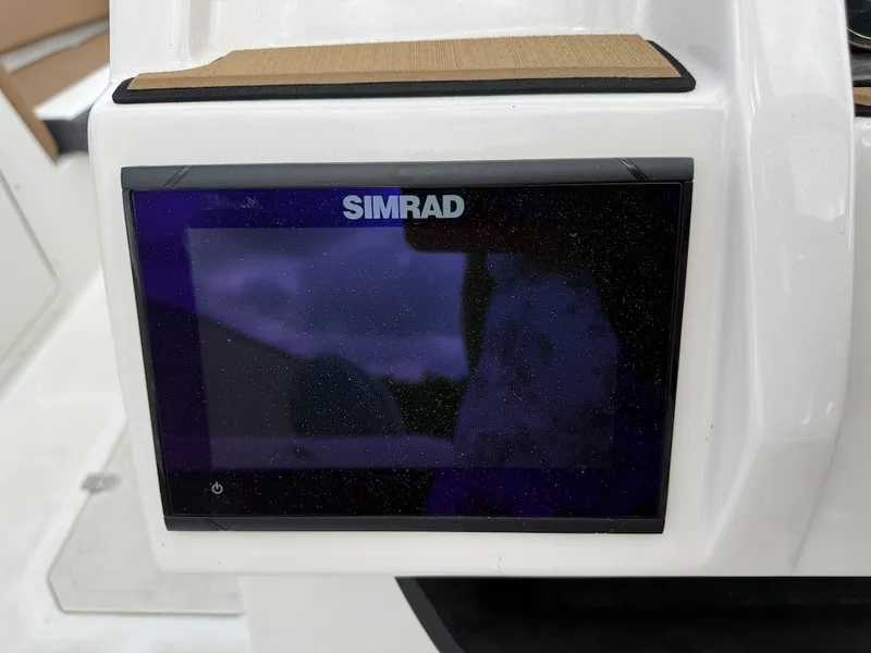 Slide: The Image of Simrad screen on a 2025 Starcraft SVX 231 OB boat. - 20